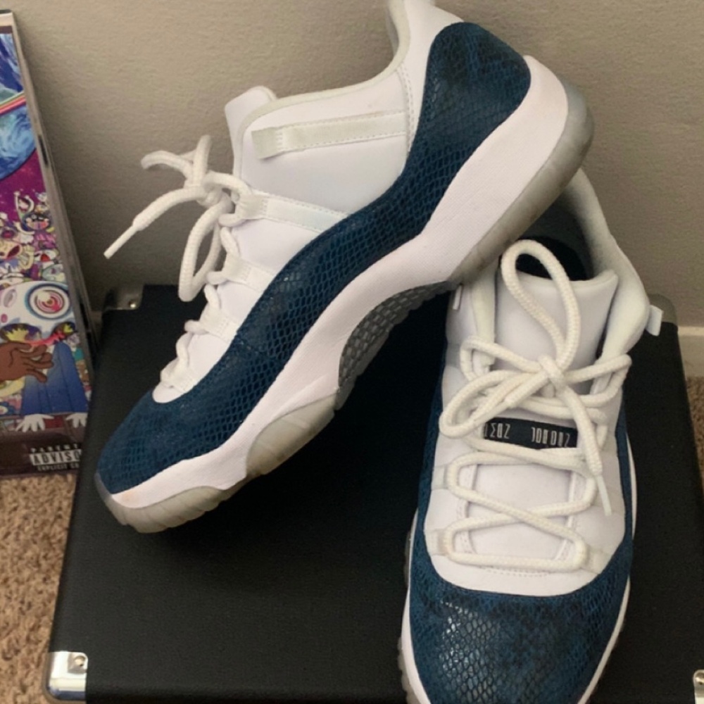 Air Jordan 11 Men’s Retro Low Snake Skin Print